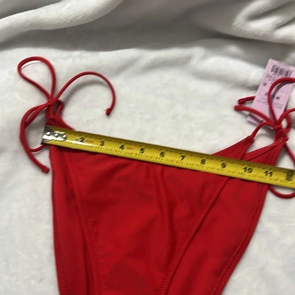 New Wild Fable Women’s Red String Bikini Bottoms Size Medium NWT